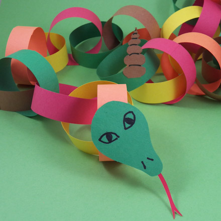 Circly Paper Chain Snake